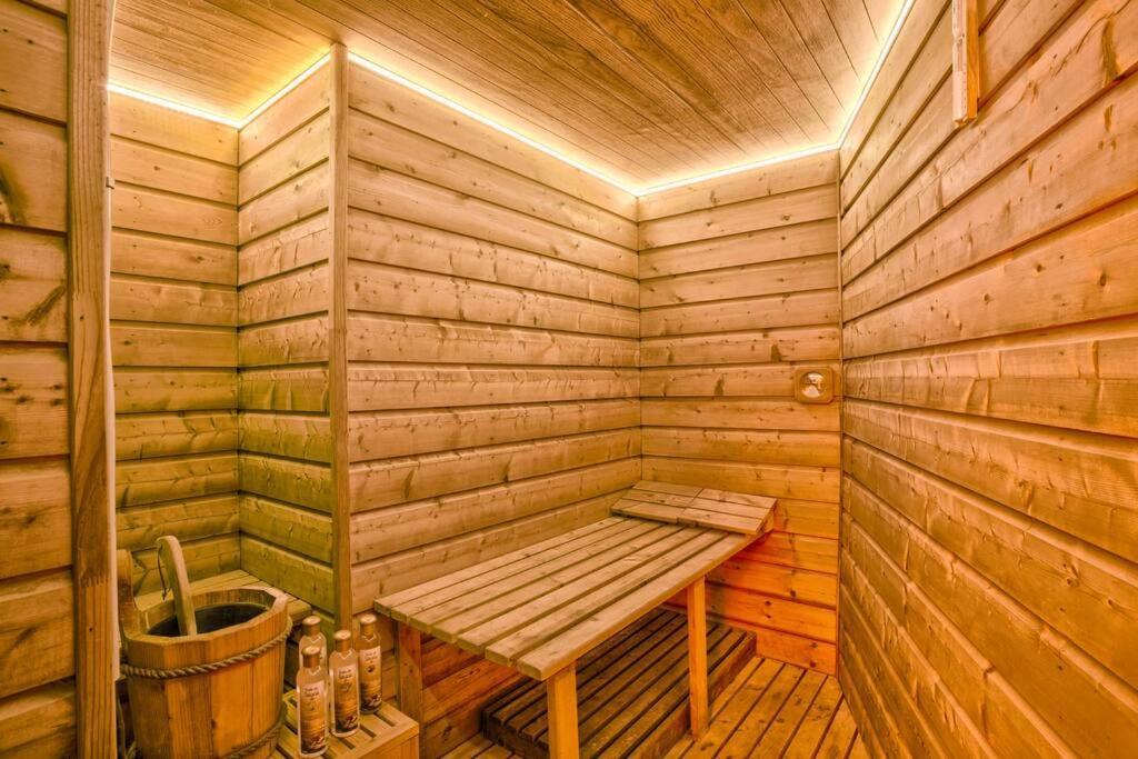 Deauville Luxury Blue Loft - Sauna And Inside Pool ทรูวิลล์-ซูร์-แมร์ ภายนอก รูปภาพ